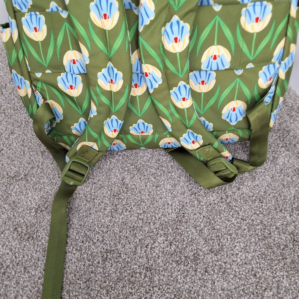 VERA BRADLEY tulip Rows Backpack - Picture 4 of 8